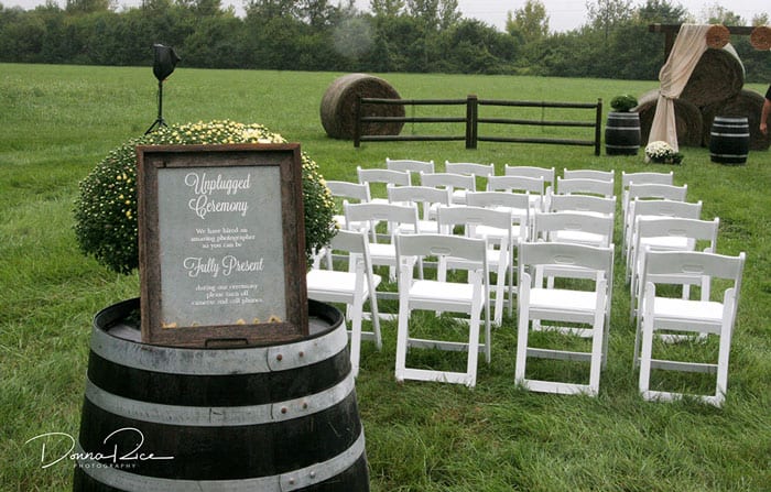 country-chic-outdoor-wedding-jones-crossing-plainfield-indiana