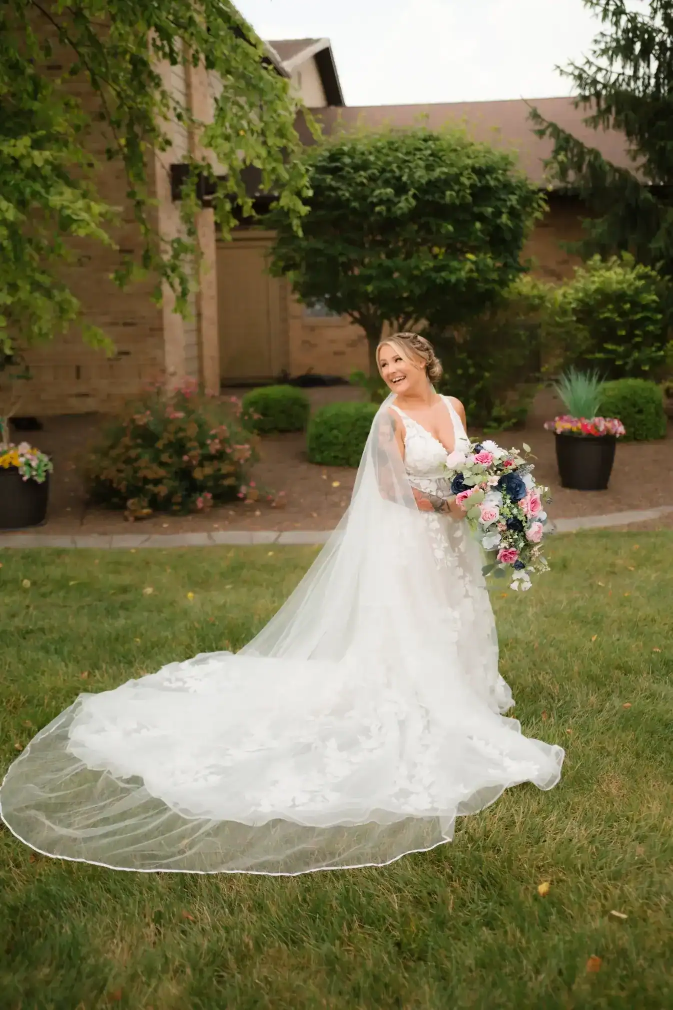 Weddings at Jones Crossing Weddings at Jones Crossing