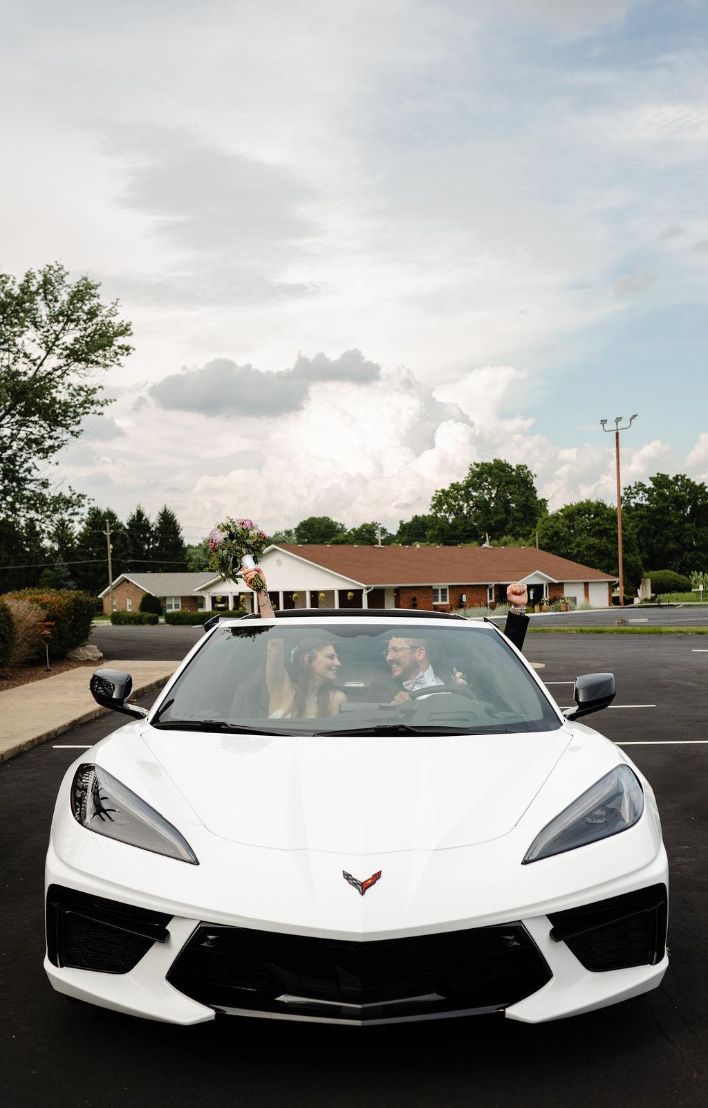 jones crossing outdoor water wedding venue indianapolis indiana