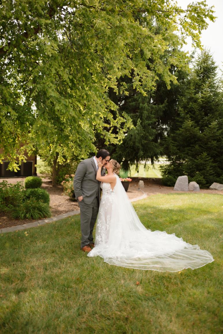 jones crossing outdoor water wedding venue indianapolis indiana